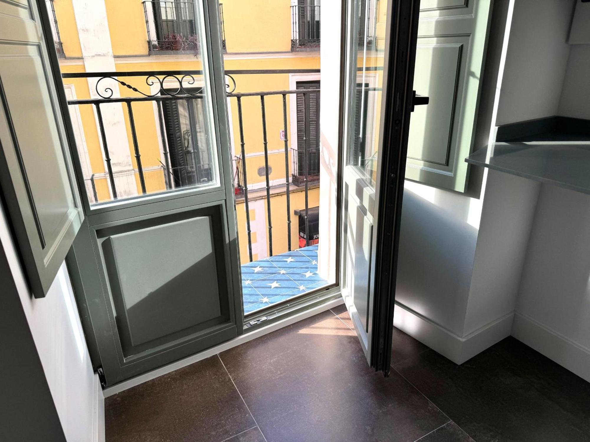 Cavabajasuites 2 Madrid Eksteriør billede